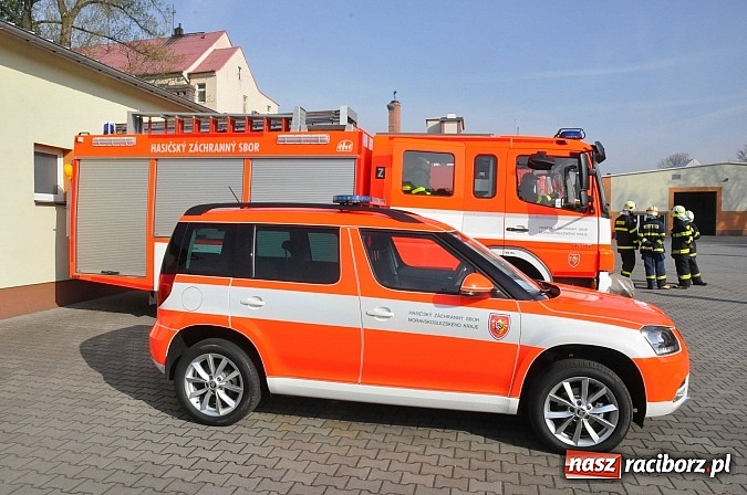 Zdjęcie w galerii na portalu naszraciborz.pl: Pożar hali produkcyjnej w Kornicach. Wielkie ćwiczenia raciborskich strażaków wiadomości z regionu