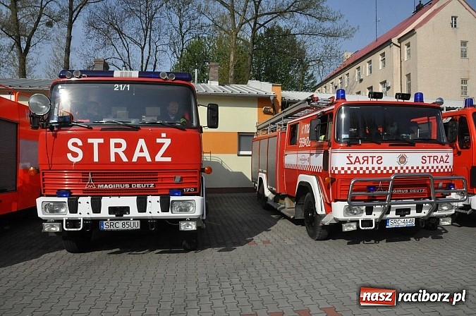 Zdjęcie w galerii na portalu naszraciborz.pl: Pożar hali produkcyjnej w Kornicach. Wielkie ćwiczenia raciborskich strażaków wiadomości z regionu