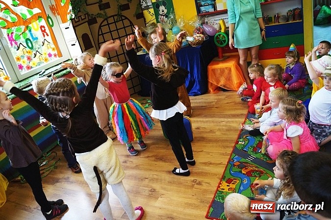 Zdjęcie w galerii na portalu naszraciborz.pl: Kolorowy zawrót głowy w Przedszkolu w Nędzy wiadomości z regionu