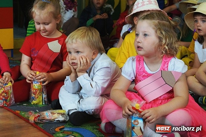 Zdjęcie w galerii na portalu naszraciborz.pl: Kolorowy zawrót głowy w Przedszkolu w Nędzy wiadomości z regionu