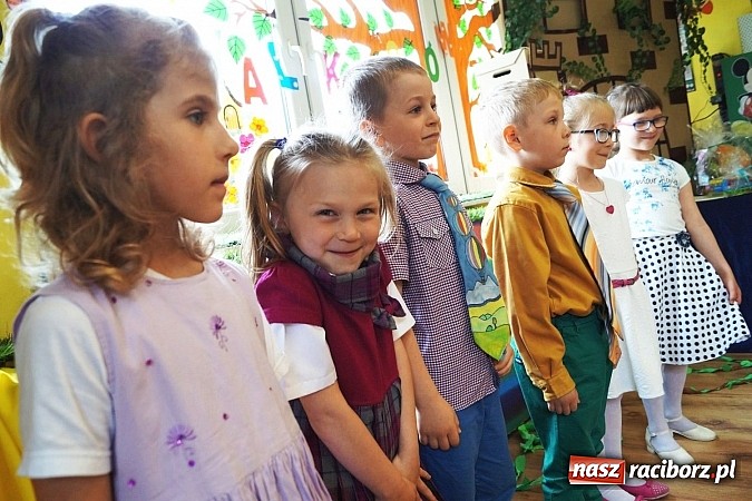 Zdjęcie w galerii na portalu naszraciborz.pl: Kolorowy zawrót głowy w Przedszkolu w Nędzy wiadomości z regionu