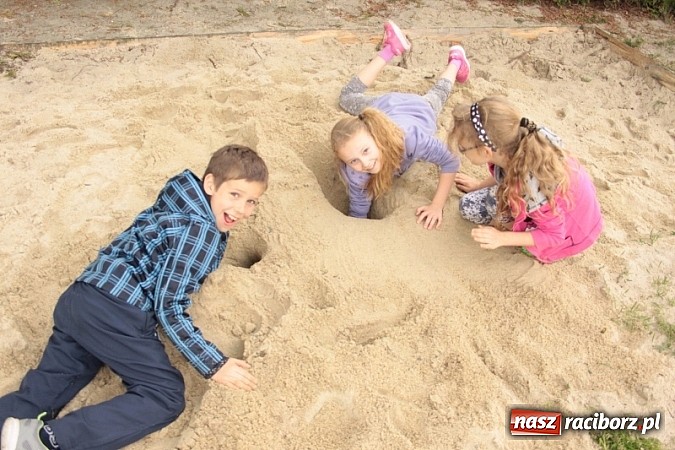 Zdjęcie w galerii na portalu naszraciborz.pl: Rodzinnie i przedmajówkowo w Wojnowicach wiadomości z regionu