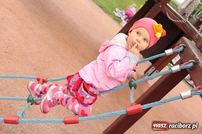 Zdjęcie w galerii na portalu naszraciborz.pl: Rodzinnie i przedmajówkowo w Wojnowicach wiadomości z regionu