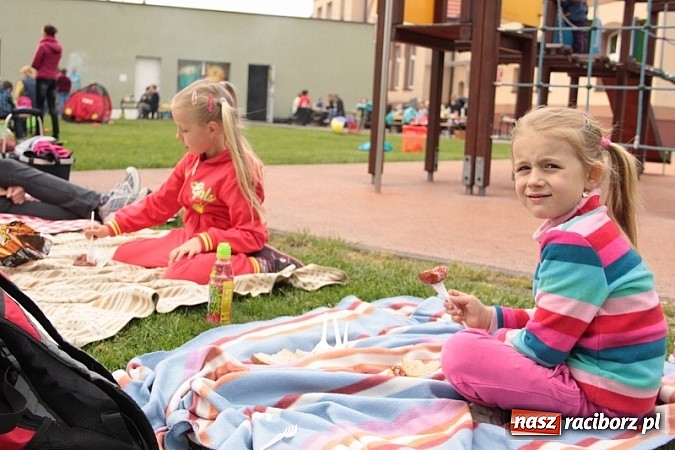 Zdjęcie w galerii na portalu naszraciborz.pl: Rodzinnie i przedmajówkowo w Wojnowicach wiadomości z regionu