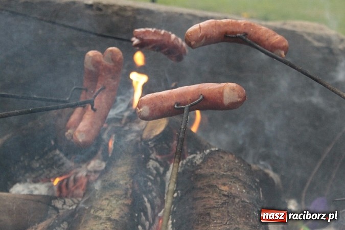 Zdjęcie w galerii na portalu naszraciborz.pl: Rodzinnie i przedmajówkowo w Wojnowicach wiadomości z regionu