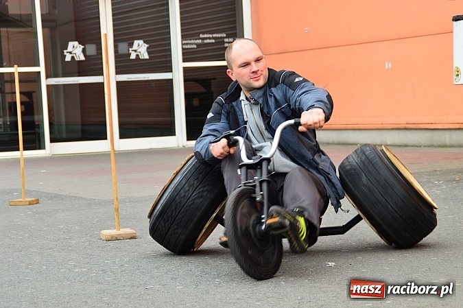 Zdjęcie w galerii na portalu naszraciborz.pl: VIII Raciborska VAG Integracja - zobacz zdjęcia samochodów wiadomości z regionu