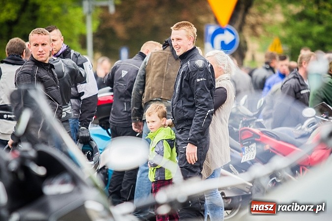 Zdjęcie w galerii na portalu naszraciborz.pl: Raciborska parada motocyklistów - FOTO i WIDEO wiadomości z regionu