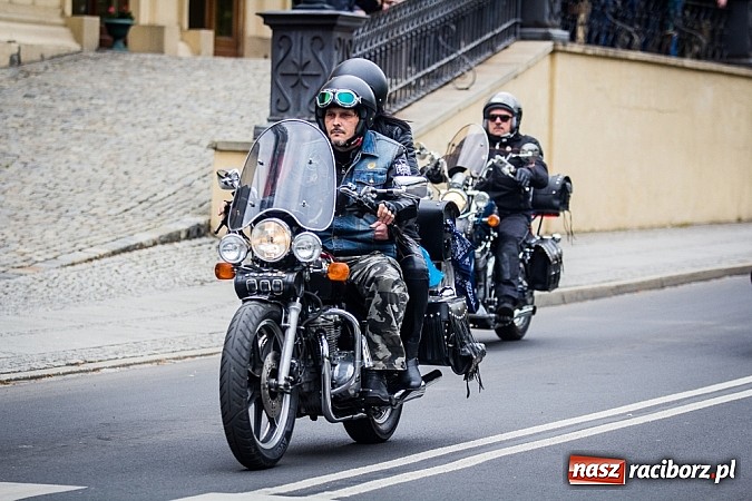 Zdjęcie w galerii na portalu naszraciborz.pl: Raciborska parada motocyklistów - FOTO i WIDEO wiadomości z regionu