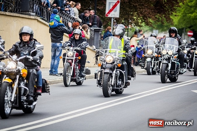 Zdjęcie w galerii na portalu naszraciborz.pl: Raciborska parada motocyklistów - FOTO i WIDEO wiadomości z regionu