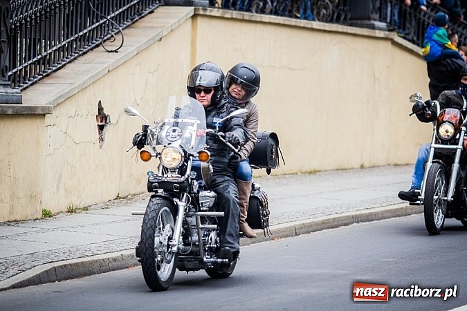 Zdjęcie w galerii na portalu naszraciborz.pl: Raciborska parada motocyklistów - FOTO i WIDEO wiadomości z regionu