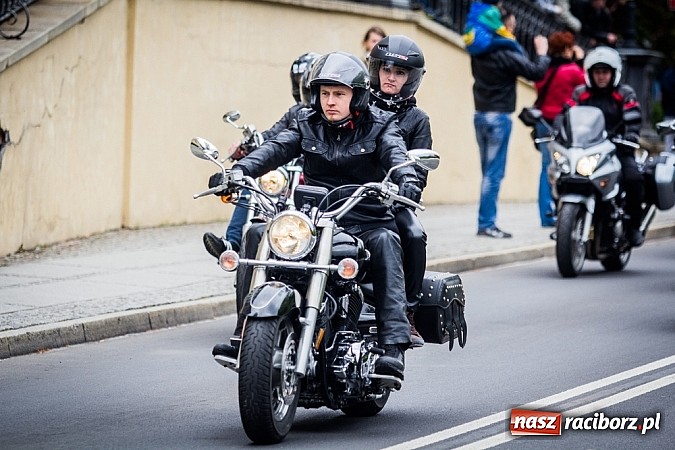 Zdjęcie w galerii na portalu naszraciborz.pl: Raciborska parada motocyklistów - FOTO i WIDEO wiadomości z regionu