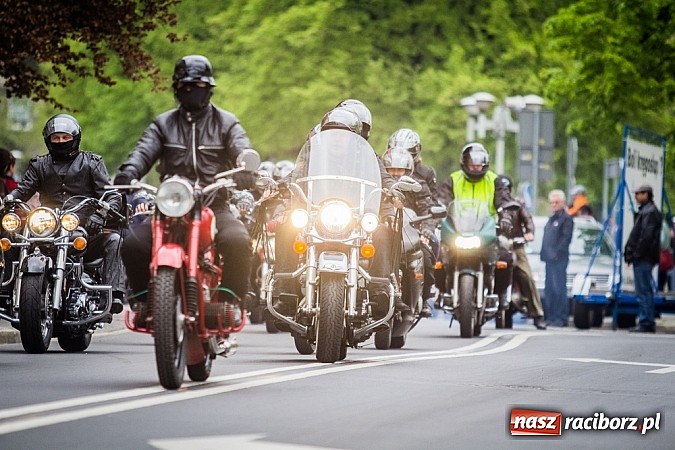 Zdjęcie w galerii na portalu naszraciborz.pl: Raciborska parada motocyklistów - FOTO i WIDEO wiadomości z regionu