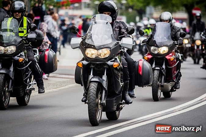 Zdjęcie w galerii na portalu naszraciborz.pl: Raciborska parada motocyklistów - FOTO i WIDEO wiadomości z regionu