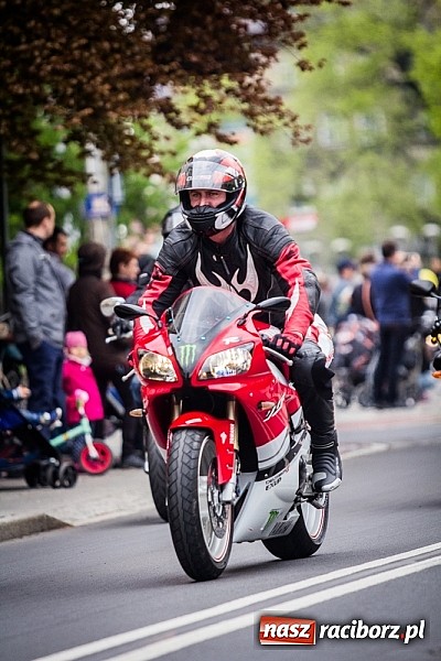 Zdjęcie w galerii na portalu naszraciborz.pl: Raciborska parada motocyklistów - FOTO i WIDEO wiadomości z regionu