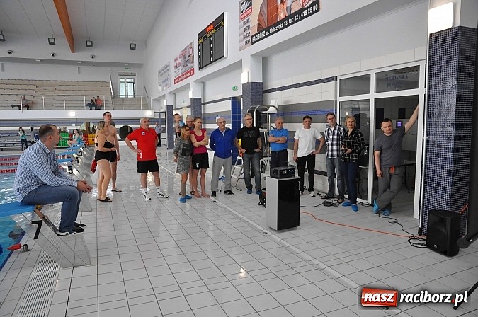 Zdjęcie w galerii na portalu naszraciborz.pl: Pływanie. Benefis Kasi Dulian wiadomości z regionu