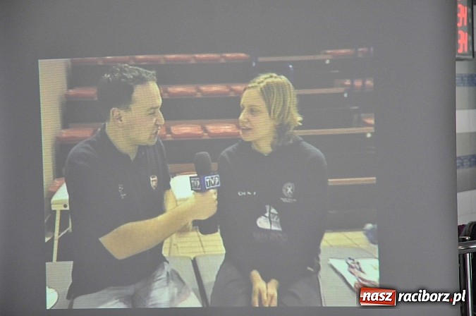 Zdjęcie w galerii na portalu naszraciborz.pl: Pływanie. Benefis Kasi Dulian wiadomości z regionu