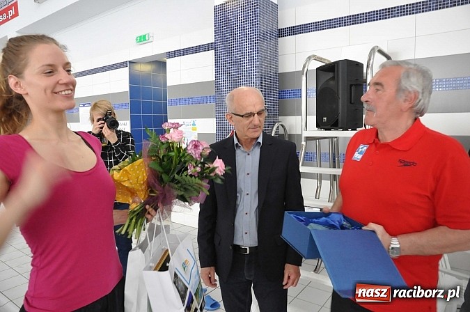 Zdjęcie w galerii na portalu naszraciborz.pl: Pływanie. Benefis Kasi Dulian wiadomości z regionu