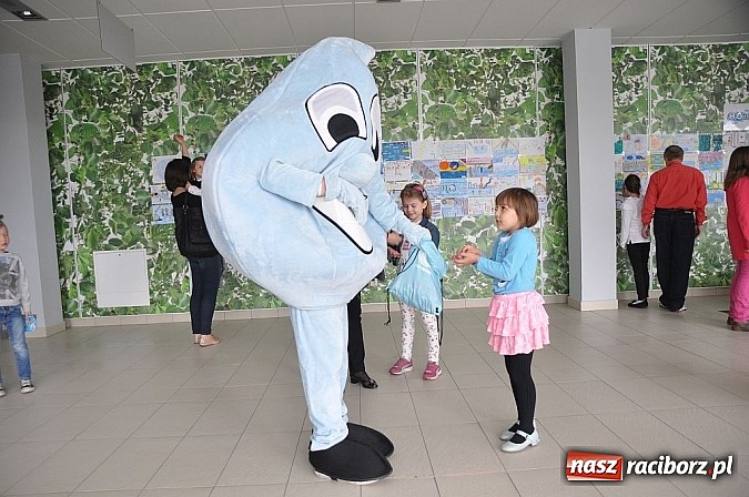 Zdjęcie w galerii na portalu naszraciborz.pl: Rozstrzygnięto konkurs plastyczny H2Ostróg  wiadomości z regionu