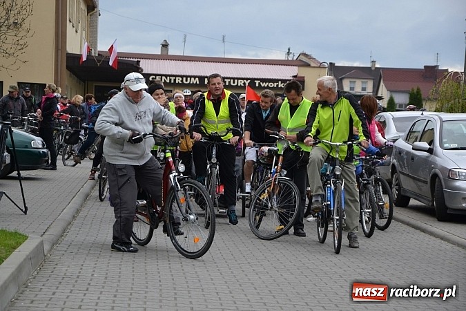Zdjęcie w galerii na portalu naszraciborz.pl: Inauguracja sezonu rowerowego i nordic walking w gminie Krzyżanowice wiadomości z regionu