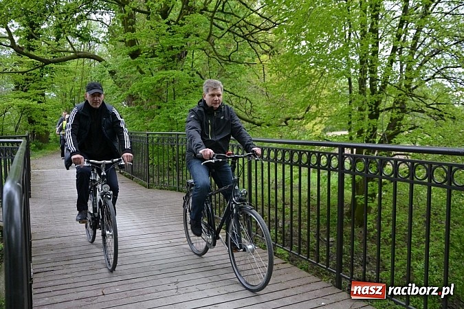 Zdjęcie w galerii na portalu naszraciborz.pl: Inauguracja sezonu rowerowego i nordic walking w gminie Krzyżanowice wiadomości z regionu