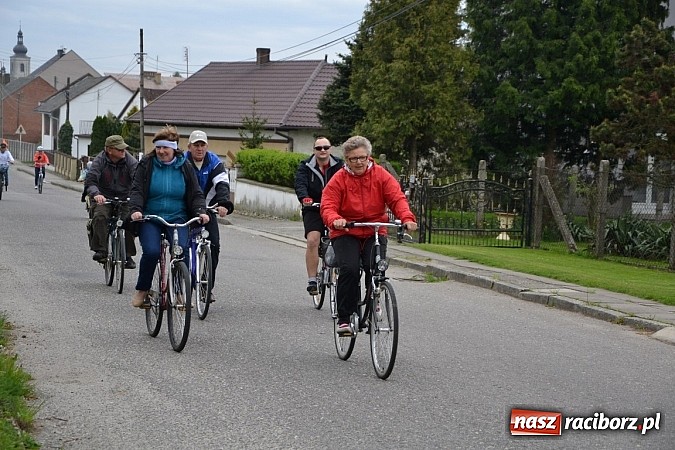 Zdjęcie w galerii na portalu naszraciborz.pl: Inauguracja sezonu rowerowego i nordic walking w gminie Krzyżanowice wiadomości z regionu