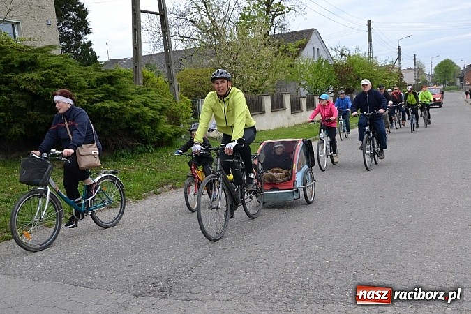 Zdjęcie w galerii na portalu naszraciborz.pl: Inauguracja sezonu rowerowego i nordic walking w gminie Krzyżanowice wiadomości z regionu