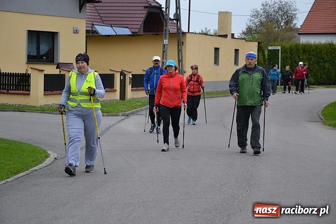 Zdjęcie w galerii na portalu naszraciborz.pl: Inauguracja sezonu rowerowego i nordic walking w gminie Krzyżanowice wiadomości z regionu