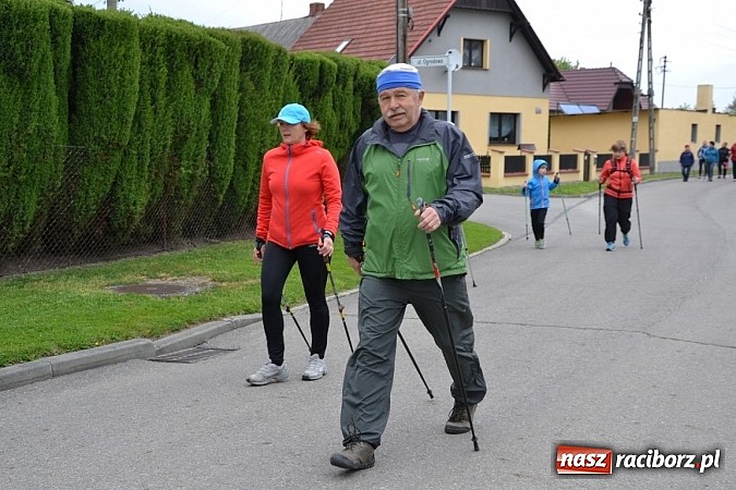 Zdjęcie w galerii na portalu naszraciborz.pl: Inauguracja sezonu rowerowego i nordic walking w gminie Krzyżanowice wiadomości z regionu