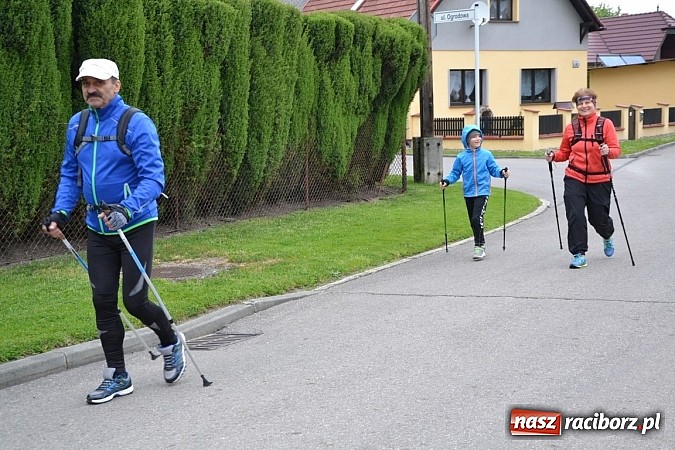 Zdjęcie w galerii na portalu naszraciborz.pl: Inauguracja sezonu rowerowego i nordic walking w gminie Krzyżanowice wiadomości z regionu
