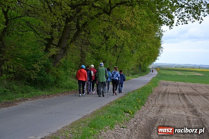 Zdjęcie w galerii na portalu naszraciborz.pl: Inauguracja sezonu rowerowego i nordic walking w gminie Krzyżanowice wiadomości z regionu