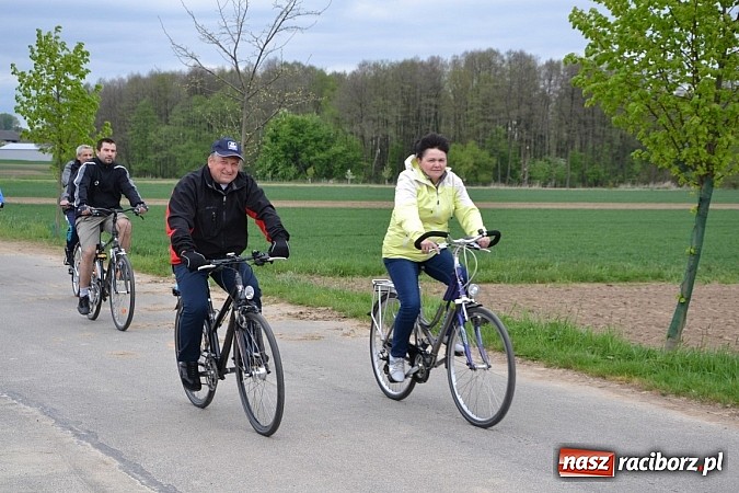 Zdjęcie w galerii na portalu naszraciborz.pl: Inauguracja sezonu rowerowego i nordic walking w gminie Krzyżanowice wiadomości z regionu