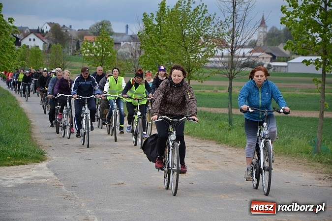 Zdjęcie w galerii na portalu naszraciborz.pl: Inauguracja sezonu rowerowego i nordic walking w gminie Krzyżanowice wiadomości z regionu
