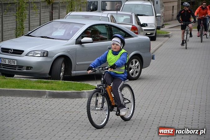 Zdjęcie w galerii na portalu naszraciborz.pl: Inauguracja sezonu rowerowego i nordic walking w gminie Krzyżanowice wiadomości z regionu