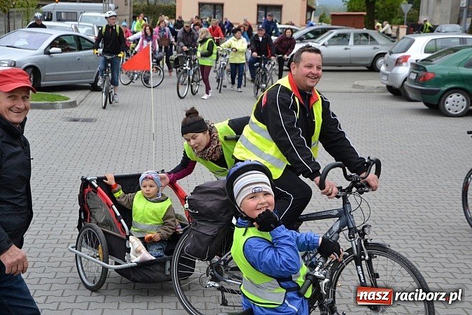 Zdjęcie w galerii na portalu naszraciborz.pl: Inauguracja sezonu rowerowego i nordic walking w gminie Krzyżanowice wiadomości z regionu