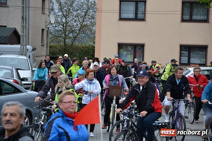 Zdjęcie w galerii na portalu naszraciborz.pl: Inauguracja sezonu rowerowego i nordic walking w gminie Krzyżanowice wiadomości z regionu