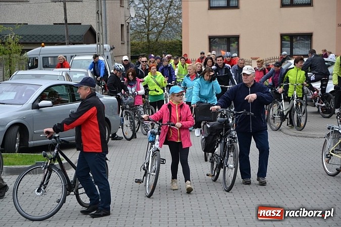 Zdjęcie w galerii na portalu naszraciborz.pl: Inauguracja sezonu rowerowego i nordic walking w gminie Krzyżanowice wiadomości z regionu