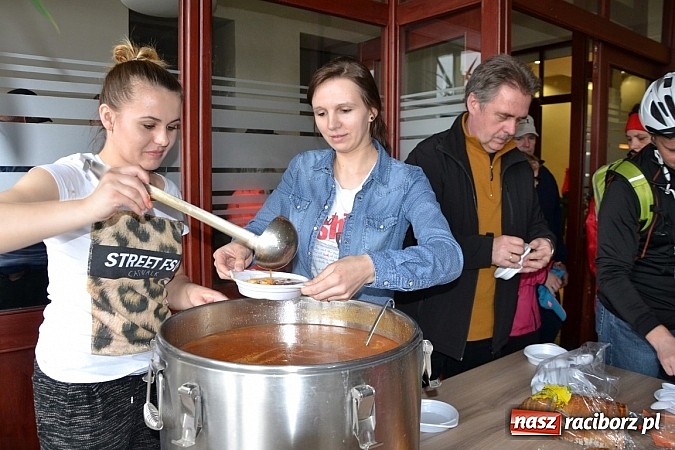 Zdjęcie w galerii na portalu naszraciborz.pl: Inauguracja sezonu rowerowego i nordic walking w gminie Krzyżanowice wiadomości z regionu