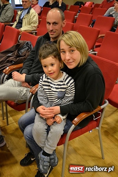 Zdjęcie w galerii na portalu naszraciborz.pl: Warsztaty tańca renesansowego i spektakl Farfurka Królowej Bony, czyli majówka na zamku  wiadomości z regionu