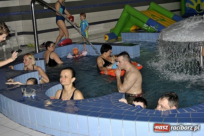 Zdjęcie w galerii na portalu naszraciborz.pl: Urodzinowe atrakcje na roczek H2Ostróg wiadomości z regionu