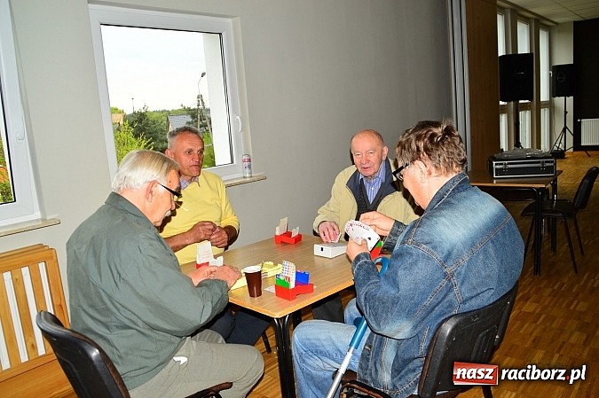 Zdjęcie w galerii na portalu naszraciborz.pl: W Kuźni Raciborskiej odbył się turniej w brydżu sportowym wiadomości z regionu