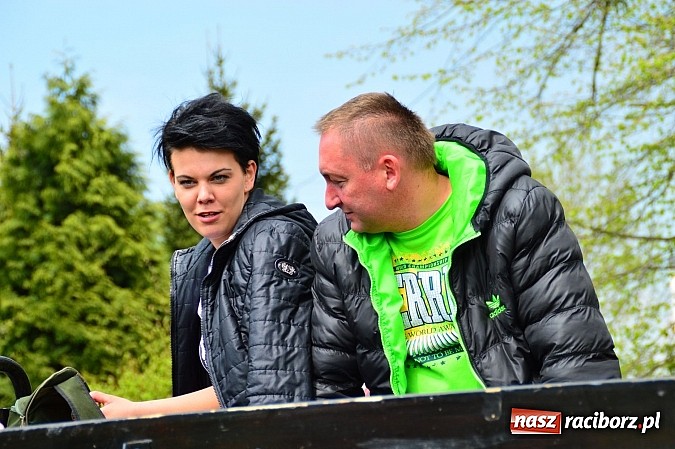 Zdjęcie w galerii na portalu naszraciborz.pl: Majówka konna w Kornicach rozpoczęta wiadomości z regionu