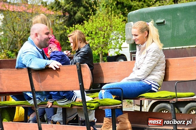 Zdjęcie w galerii na portalu naszraciborz.pl: Majówka konna w Kornicach rozpoczęta wiadomości z regionu