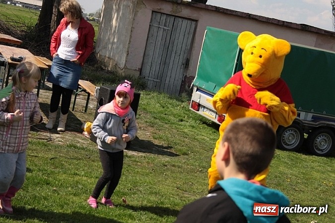Zdjęcie w galerii na portalu naszraciborz.pl: Wojnowicka majówka rozpoczęta wiadomości z regionu