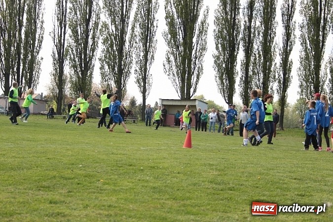 Zdjęcie w galerii na portalu naszraciborz.pl: Wojnowicka majówka rozpoczęta wiadomości z regionu