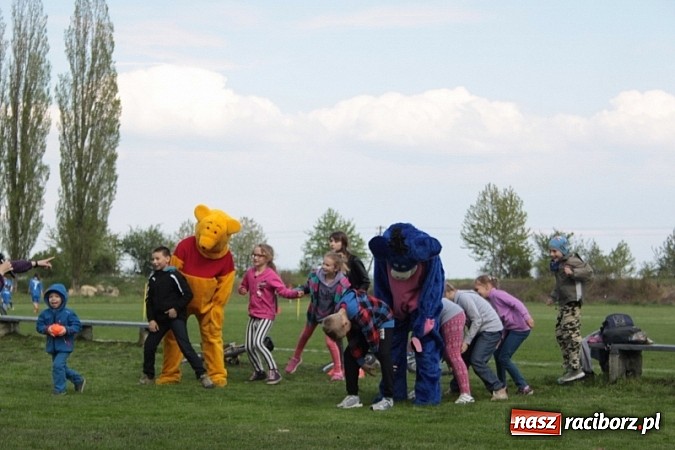 Zdjęcie w galerii na portalu naszraciborz.pl: Wojnowicka majówka rozpoczęta wiadomości z regionu