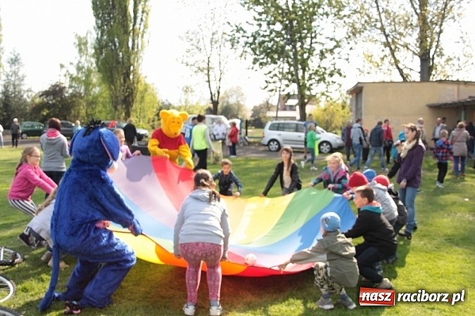 Zdjęcie w galerii na portalu naszraciborz.pl: Wojnowicka majówka rozpoczęta wiadomości z regionu