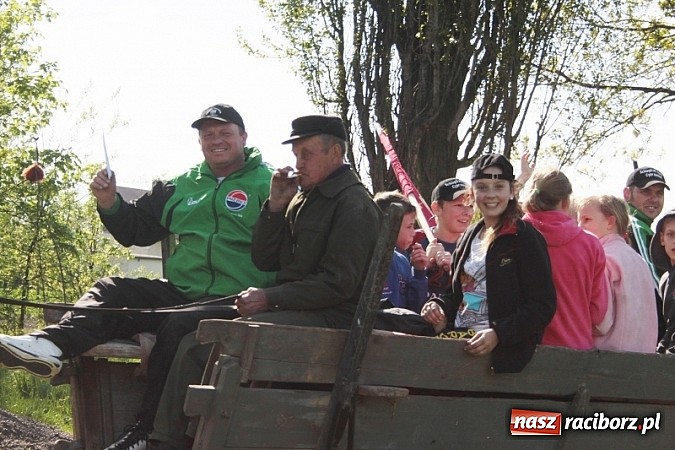 Zdjęcie w galerii na portalu naszraciborz.pl: Wojnowicka majówka rozpoczęta wiadomości z regionu
