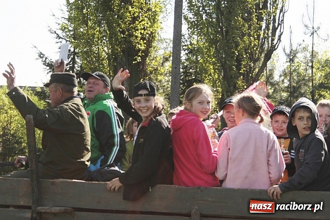 Zdjęcie w galerii na portalu naszraciborz.pl: Wojnowicka majówka rozpoczęta wiadomości z regionu