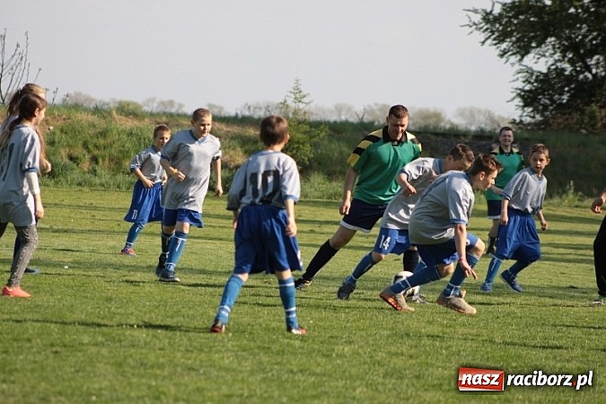 Zdjęcie w galerii na portalu naszraciborz.pl: Wojnowicka majówka rozpoczęta wiadomości z regionu