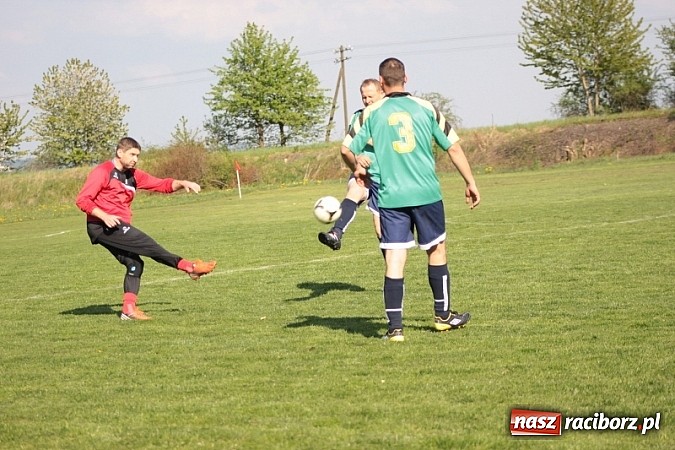 Zdjęcie w galerii na portalu naszraciborz.pl: Wojnowicka majówka rozpoczęta wiadomości z regionu